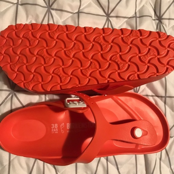 BIRKENSTOCK WOMEN'S GIZEH SANDAL - Picture 4 of 5